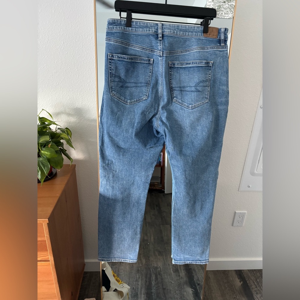 AE Ripped Jeans - Picture 2 of 3